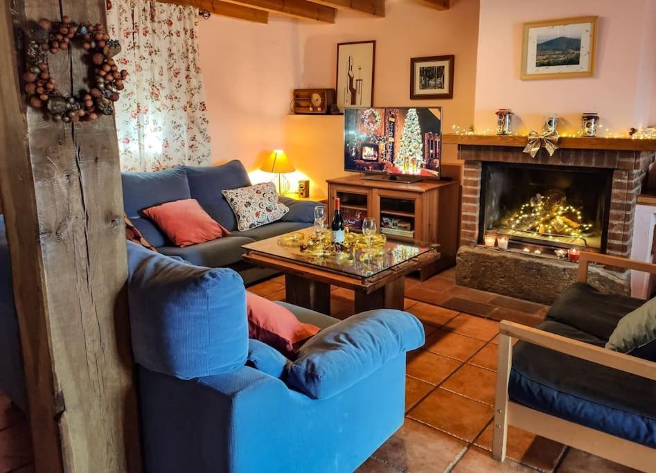 Casa Rural Tozolosolobos Otero de Bodos Buitenkant foto