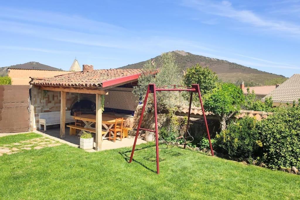 Casa Rural Tozolosolobos Otero de Bodos Buitenkant foto