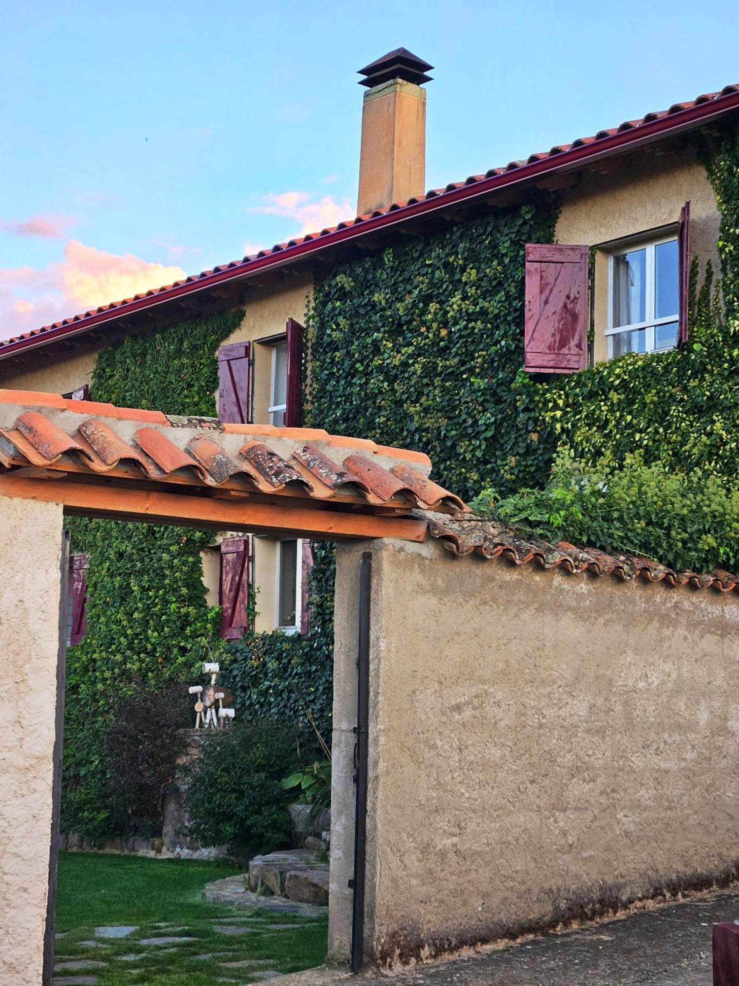 Casa Rural Tozolosolobos Otero de Bodos Buitenkant foto